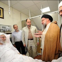 عيادة العلماء والشخصيات للإمام الخامنئي حفظه الله في المستشفى